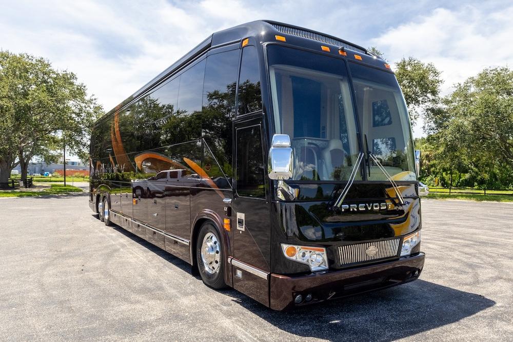 Motor coach / charter bus, representative image